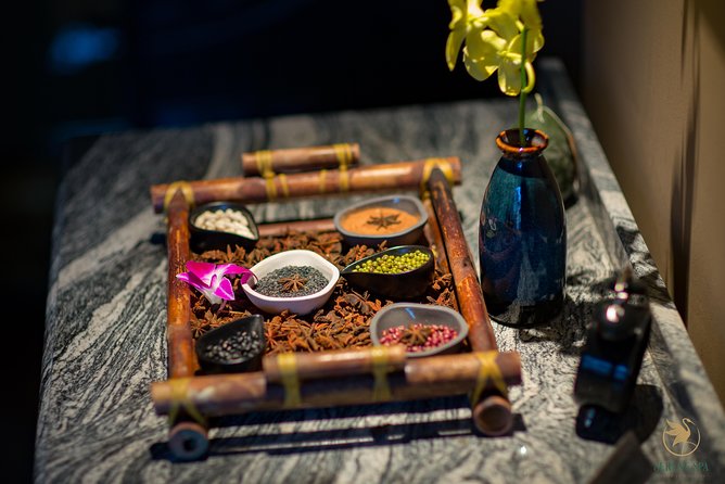 Serene Experience Spa Package - Stop 1: Serene Spa, the herbal soak and coconut prep