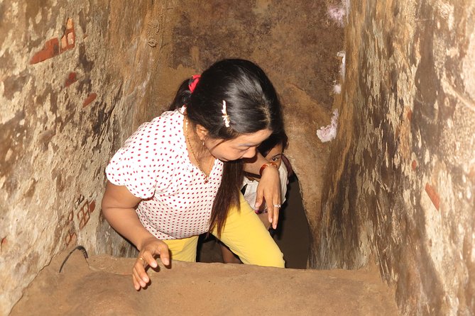Small-Group 1-Day Tour: Cu Chi Tunnels & Mekong Delta - My Tho by Motorboat: Islands, Canals, and a Big Sky Feel