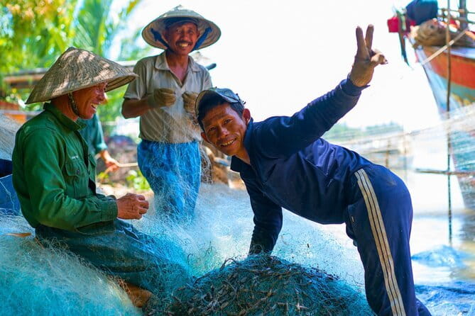 Small Group Bicycle Tour with Farming and Fishing Experience - Lunch at Mr Cu’s home, rice milk, and Banh Xeo