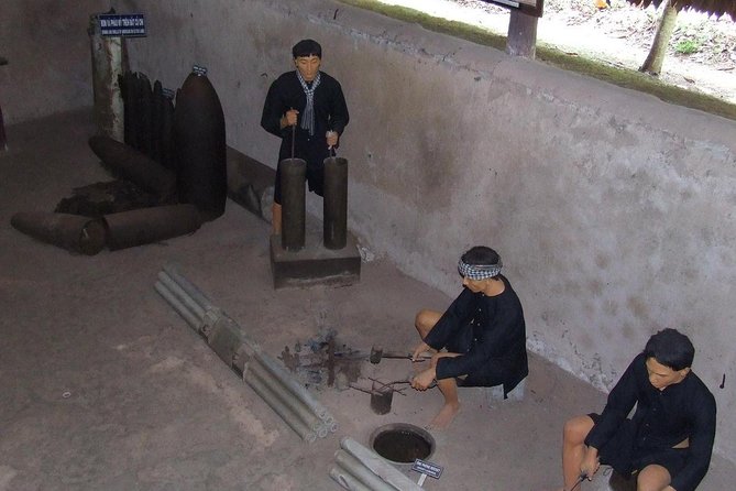 Small-Group Cu Chi Tunnels Half-Day Tour from Ho Chi Minh City - Forest Lesson: Hoang Cam Stoves, Booby Traps, and War Tech
