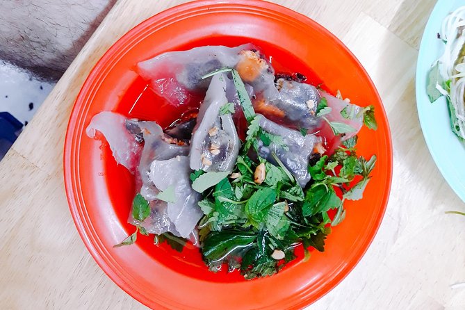 Small Group Hanoi Street Food Tour with a Real Foodie - Street-Food Tasting Stops Built for Real Eating