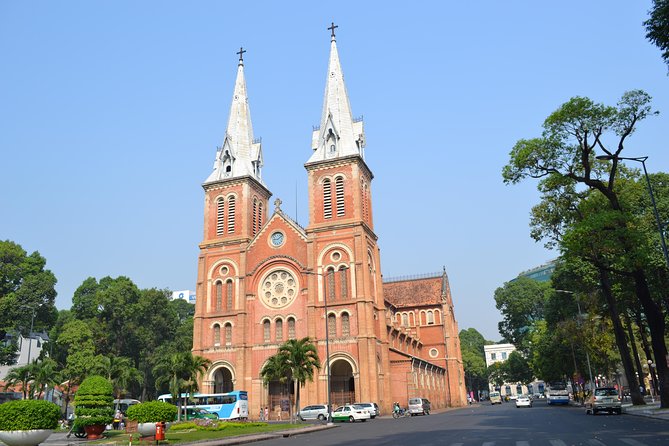 Small-group Saigon City & Cu Chi Tunnels Day Trip - Comfort, logistics, and what to pack for the day
