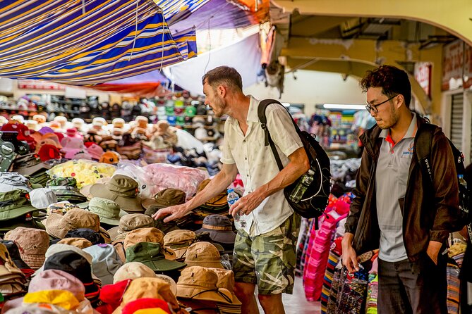 Small-group Saigon City Tour: 3-Hour Cyclo Ride to Hidden Stories - English-Speaking Guides and Storytelling Moments (Queenie, Nam, Joey, Barney)