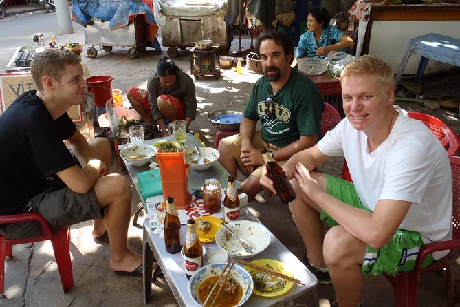 Small-group Street Food Lover by Motorbike (04 hours) - Hop on the Bike: Safety, Helmets, and Pace