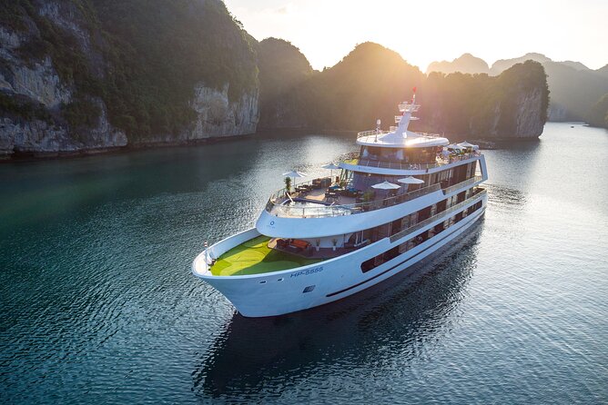 Stellar of the Seas 2 Days and 1 Night Luxury Cruise Experience - Your cabin: where the luxury actually shows up