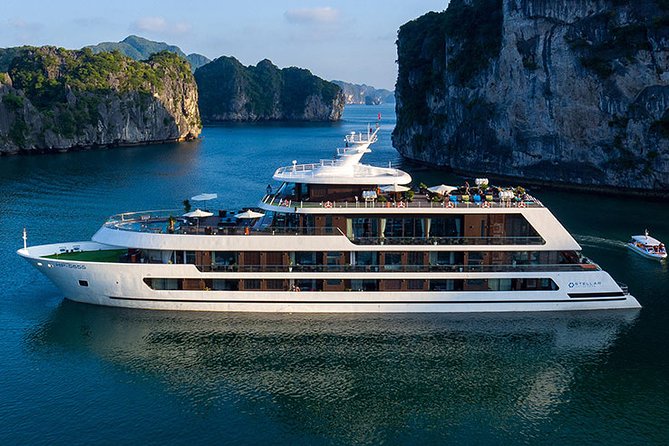Stellar of the Seas Cruise Halong Bay 2Days 1Night on 5 Star Cruise - Day 2 at Bai Tu Long Bay: Tai chi on deck and a calmer morning