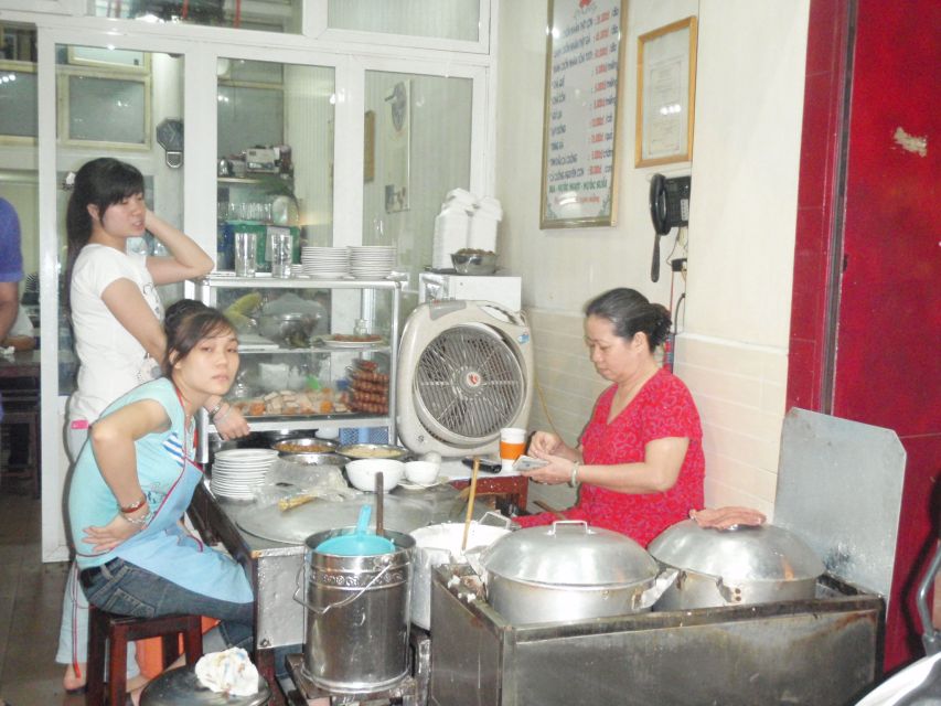 Street Food Tour Hanoi and Train Street Experience - Train Street Hanoi: the 1902 French-built alley you can’t ignore