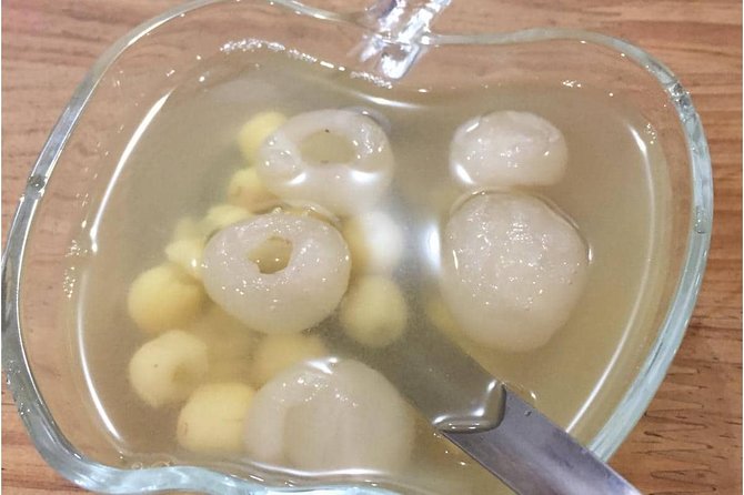 Street Foods Hanoi Kim Tours Vietnam - The guide factor: why Joy’s style matters