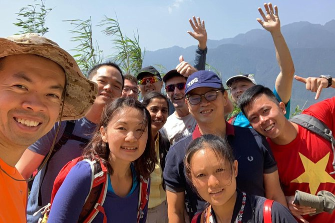 Sunrise Fansipan Mountain Hiking Tram Ton Trail 2D1N - Food, lodging, and what your night on Fansipan is really like