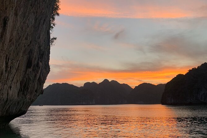 Sunset & Bioluminescent Plankton Kayaking Lan Ha bay - Key highlights you should care about