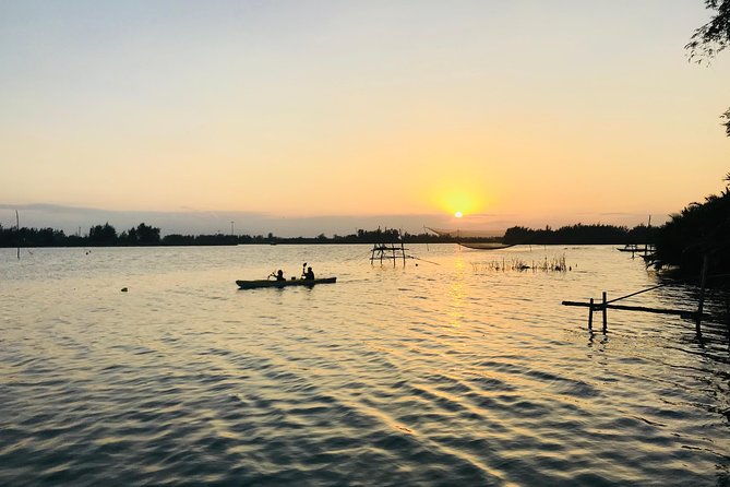Sunset Paddle and Lantern Town - What You Actually Get for $32 in Hoi An
