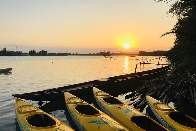 Sunset Paddle and Lantern Town - Pickup to the Kayak Station in Cam Thanh: How the Tour Starts