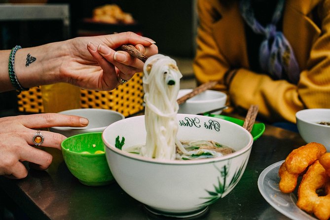 The 10 Tastings of Hanoi With Locals: Private Street Food Tour - Key things to know before you go