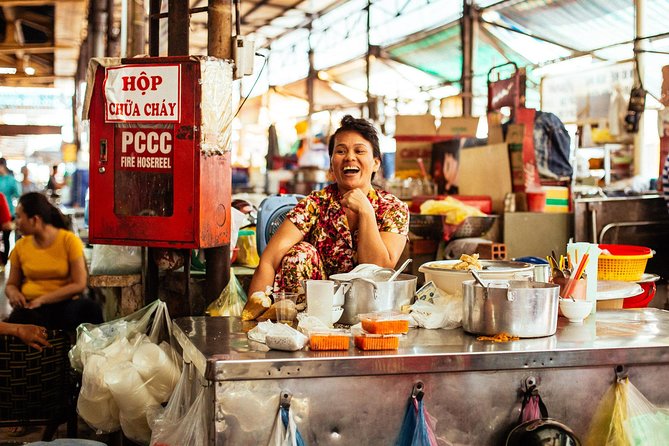 The 10 Tastings of Ho Chi Minh City With Locals: Private Street Food Tour - Ben Thanh Market: your first lineup of Saigon specialties