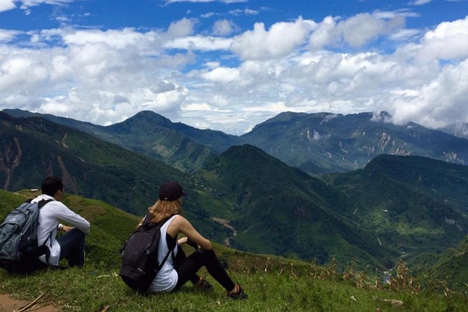 The best view and most authentic tour in Sapa (Non Touristy) - Entering the Hmong Village World: The Trek Start You’ll Remember