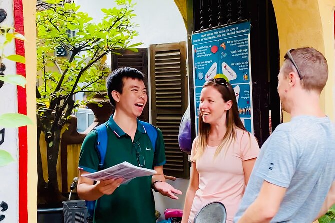 The Hidden Hanoi Old Quarter Experience - Stop 2: Long Bien Bridge, living infrastructure and city identity