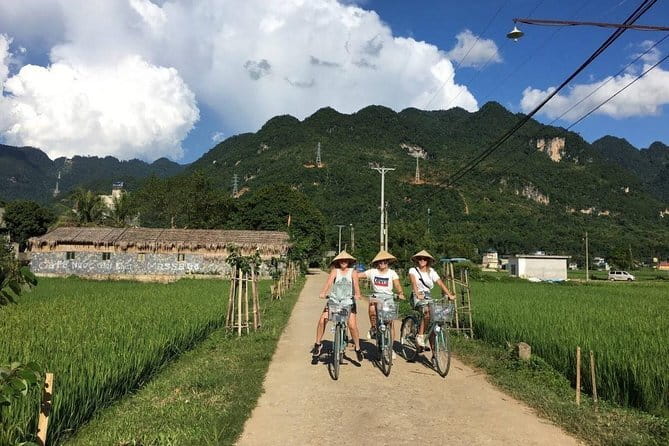 The Insider's Hanoi,Train Street, Countryside Highlight by Vespa - Train Street walk, the egg coffee moment, and how timing works