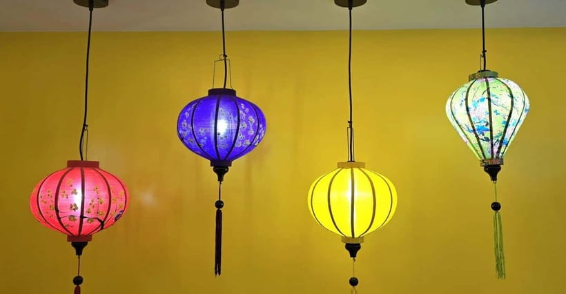 The Lantern Lady: Traditional Lantern Class in Old Town - Key things to know before you go