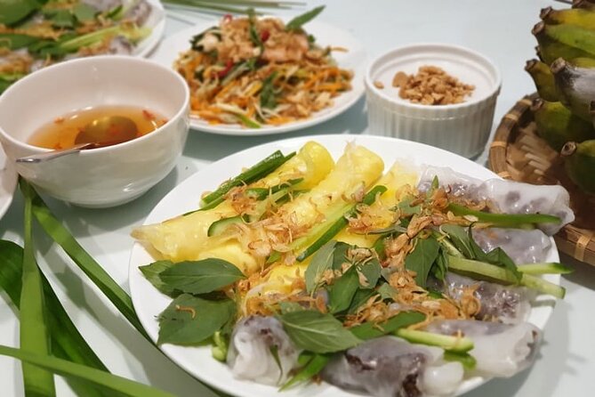 Top-rated Home Cooking Class with a River View AC Kitchen - Optional market visit: when it’s worth paying extra