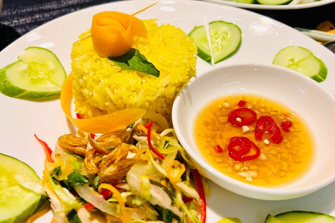 Top-rated Home Cooking Class with a River View AC Kitchen - Diet requests, flexibility, and that small-group feeling