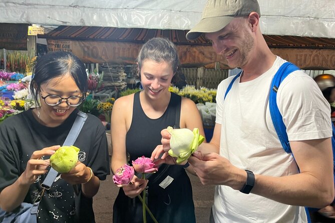 Traditional cuisines through the top local restaurants in Saigon - Stop 1: Phở Miến gà Kỳ Đồng, The Chicken Broth and Noodles That People Chase