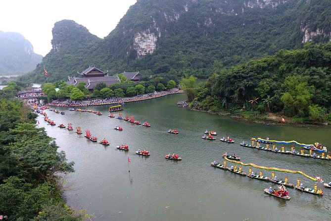 Trang An grottoes - Bai Dinh Pagoda Day Tours - Lunch at 12:30, and why it is timed the way it is