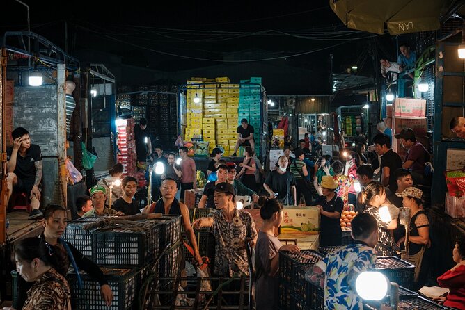 Ultimate Hanoi Photography Tour - Ứng Hòa and Cu Da: photographing craft village work, not just scenery