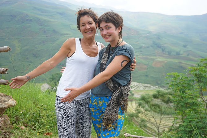Ultimate Sapa Motorbike Tour: Villages & Waterfalls - Sapa Ancient Stone Gallery: the quick stop that adds variety