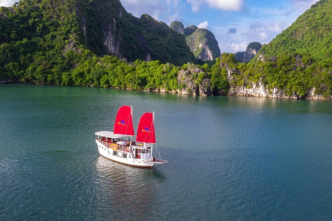 Unique Halong Private Day Cruise - Fishing Village, Kayak - Hanoi pickup to the water: comfort that matters on a long day