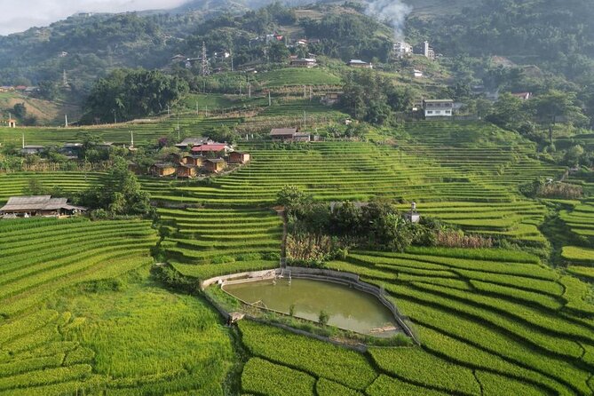 Viet Nam Package Tours - Adventure Indochina Travel - Ninh Binh with Hoa Lu ancient capital, a day trip that stays focused