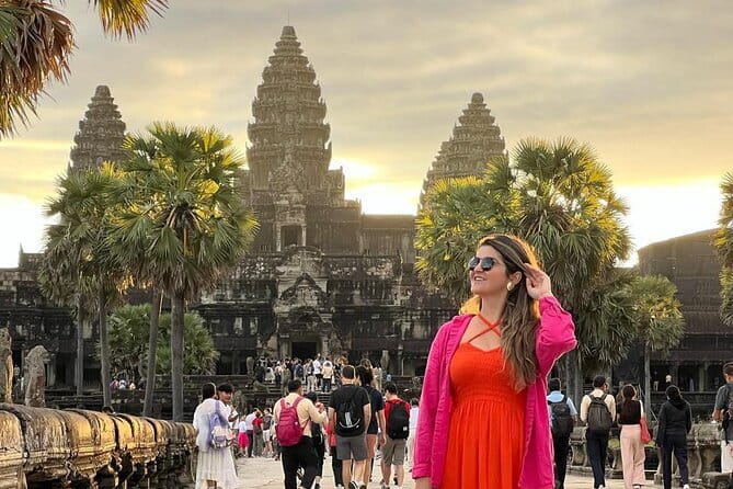 Vietnam in 15 Days | Explore Beaches, Cities, Culture, Adventure - Da Nang and Ba Na Hills: Golden Bridge and the French Village day trip