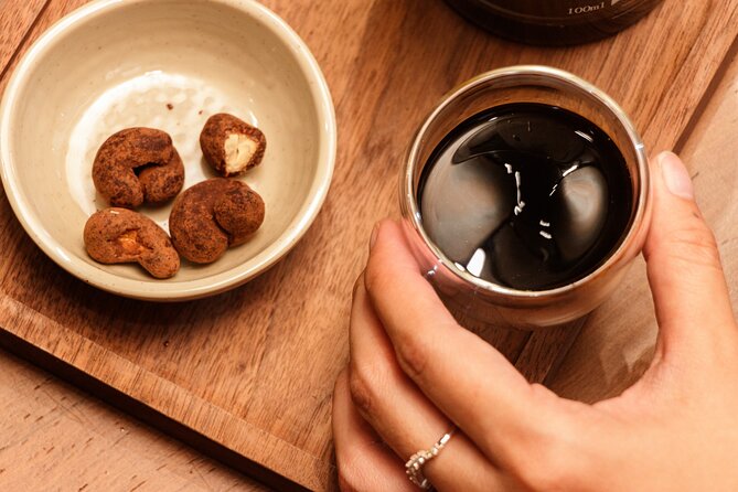 Vietnamese Coffee & Culture Exploration in Hồ Chí Minh City - Practical tips for your 10:00 am class