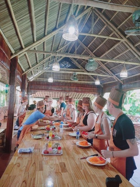 Vietnamese Cooking Class with Local Family in Hoi An - English-speaking chef teaching you four Hoi An staples