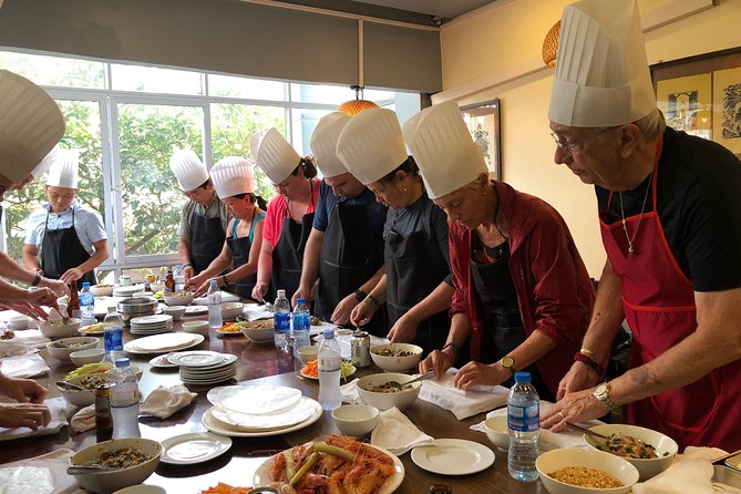Vietnamese Food Cooking Class in Hanoi with Market Experience - Choosing Your Dishes Like a Local