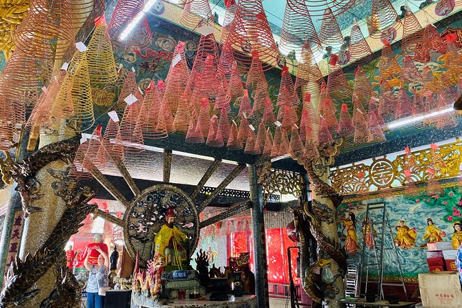 VIP Tour in Dragon Floating Temple sightseeing by SpeedBoat - Binh Quoi Village walk, where the Mekong Delta feel starts