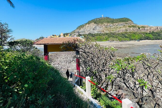 Vung Tau Essential: Beach, Christ Statue & Colonial Heritage - Guides and drivers: the difference you notice