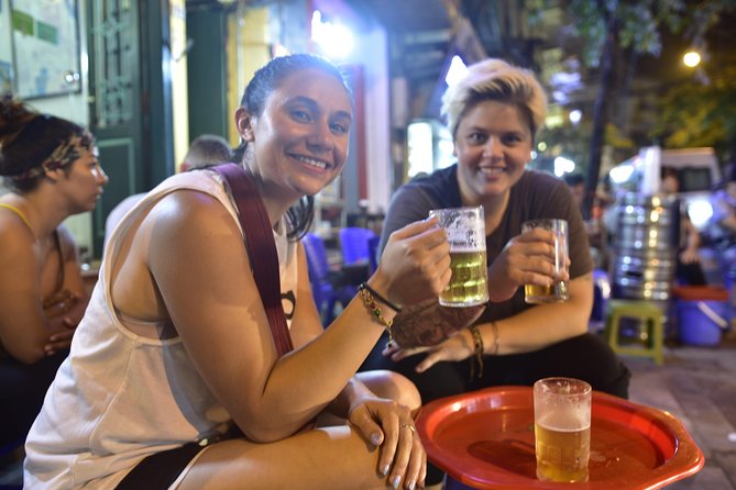 Walking Street Food Tour and Hidden Music - Stop 4: Old Quarter flavor on To Tich Street, mix fruit included