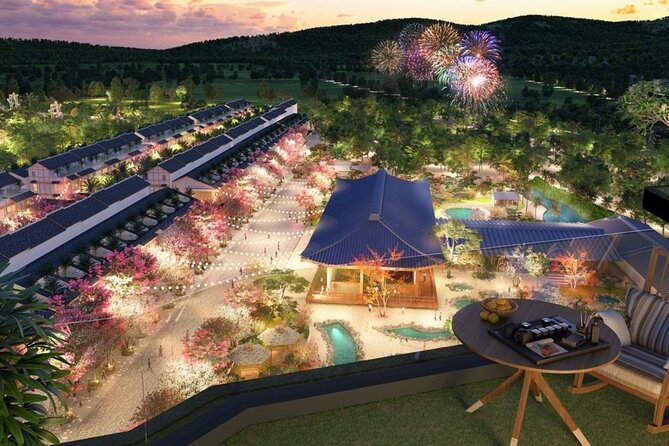 Wyndham Lynn Times Onsen Wellness - The on-paper Lan Ha Bay, caves, and Kong Skull Island mention