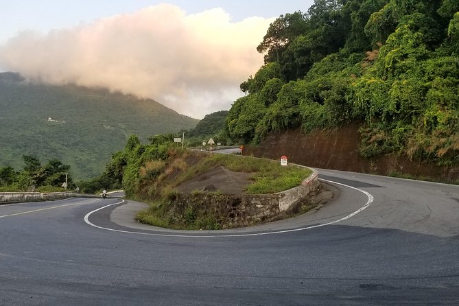Your Incredible Scooter Adventure On Hai Van Pass - Stop 3: Coffee and Fruit on the High Point After Nam O